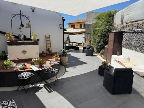 Trecastagni House | Casa Vacanze Vicolo Palaù