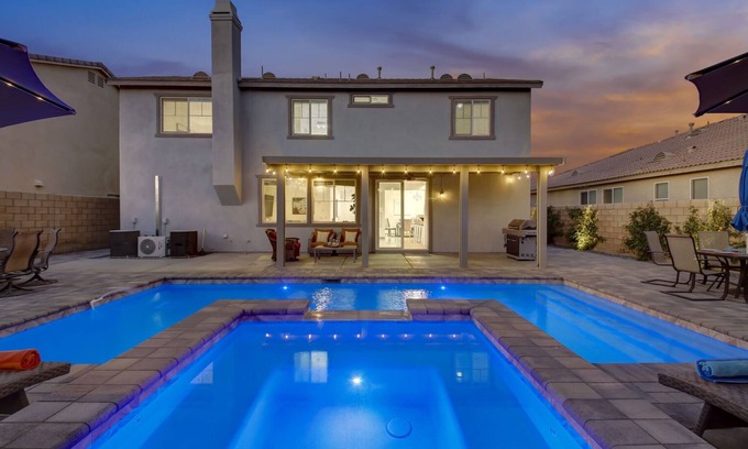 Coachella House | Casa Verano: Private Pool & Spa, Game Room, BBQ!