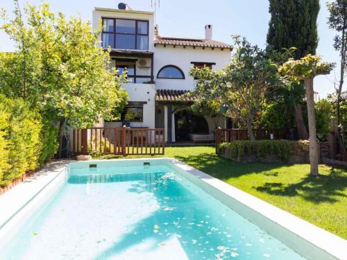 Restabal House | Casa Viernes