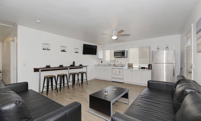 Lincoln Acres House | Casa415 by EliteGuest - 32+ Day [Discounted Price for Nov 2022!]