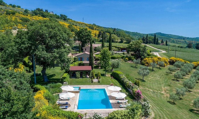 Rancolfo Villa | Casal Parro 6, Emma Villas