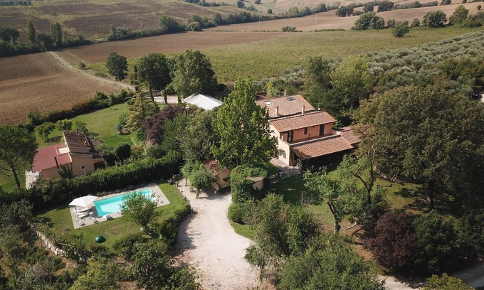 San Gemini Villa | CASALE LE QUERCE SAN GEMINI