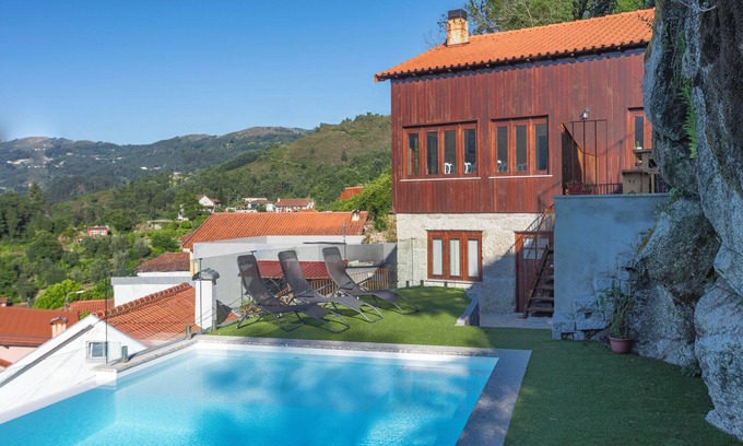 Parada de Bouro House | Casapinhãodesousa