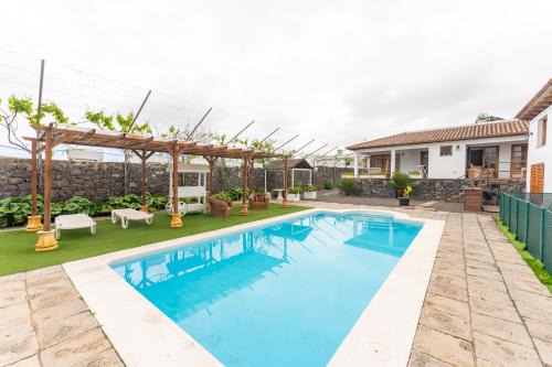 Los Realejos House | Casas Rurales La Tanquera y Las Rosas