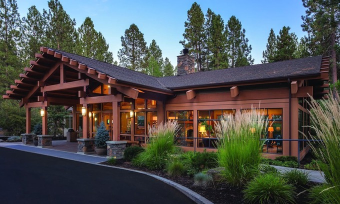 Bend Resort | Cascade Mountains are mind blowing !