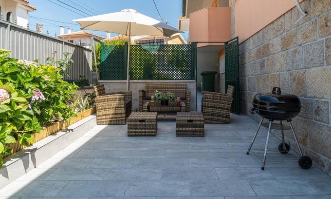 Cascais Apartment | Cascais Garden Cottage