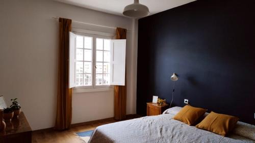 Baiona Old Town Apartment | Casco antiguo con patio y a 5 min de la playa