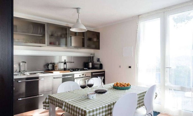 Livorno House | Casina di Savolano Comfortable holiday residence