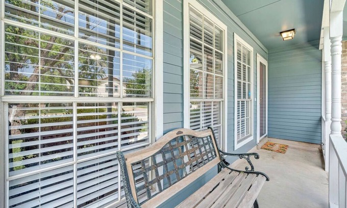 Northwest Crossing House | Casita Alegría~3BD/2BA~15MinToSeaWorld~PetsWelcome