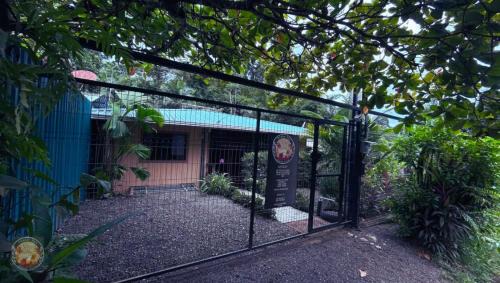 Drake Bay House | Casita happy feet and tours corcovado