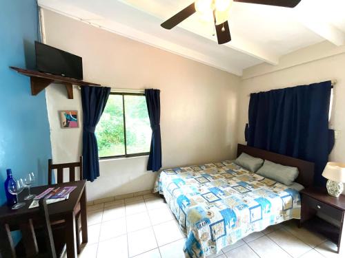 Coco Hotel | Casitas de la Paz