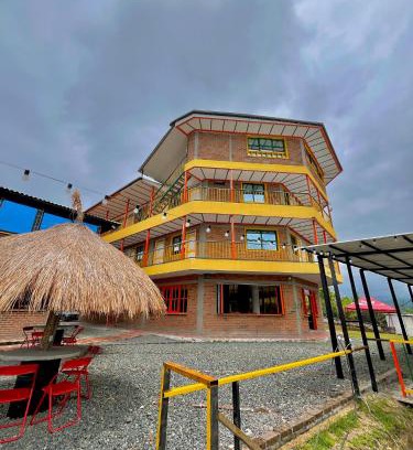 La Estrella Hotel | CASONA HOTEL LA DIVISA