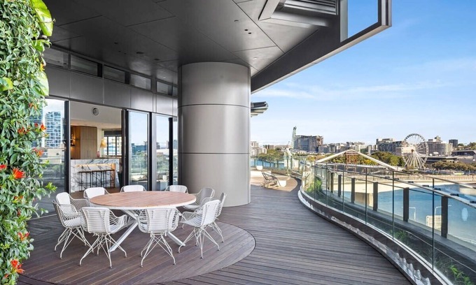 Brisbane Central Business District Apartment | CASSA ONE - Luxury River-View 1 Bed Apt in Brisbane City!