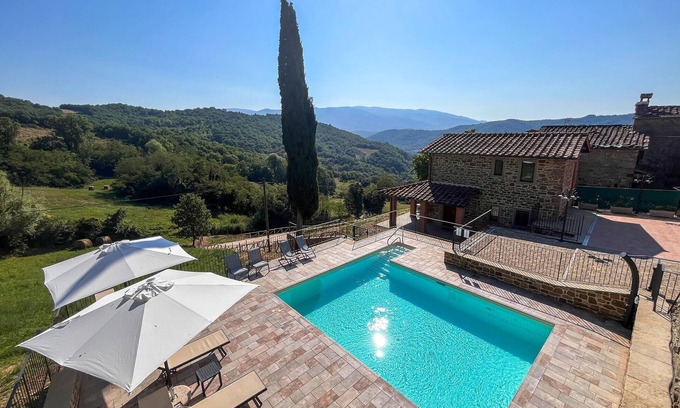 Castel Focognano Apartment | Castagno-Gemme del Casentino