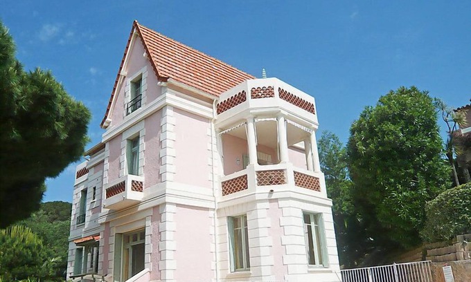 Cavalaire-sur-Mer Apartment | Castel Haussmann by Interhome