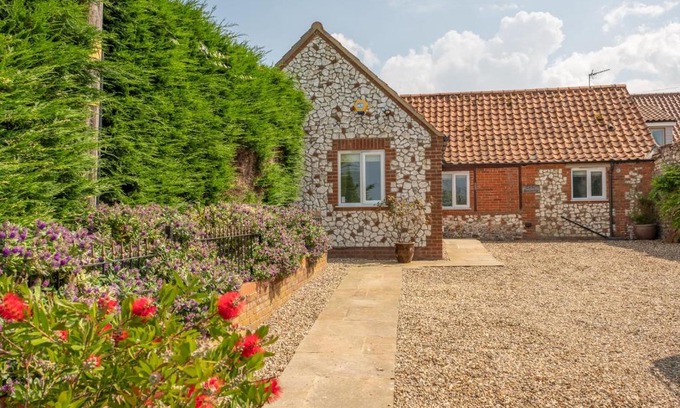 Thornham House | Castle Bungalow