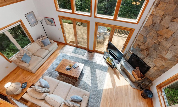 Nellysford Condo | Castle Snow with Wintergreen Advantage