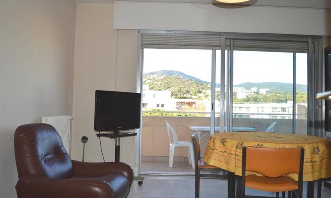 Cavaliere Apartment | Cavalaire : Appartement 2 Pièces, à 300m Plage, Clim, Balcon - FR-1-226B-331