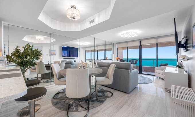 Sand Key Condo | 🌅 CBC 2-17C – Sunset Oasis | Modern Ultra-Luxury Gulf-Front Retreat!