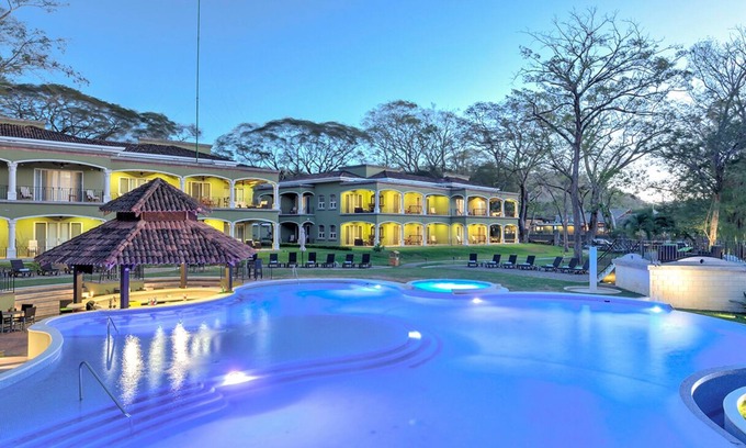 Panama Beach Hotel | CC Beach Front Papagayo All Inclusive