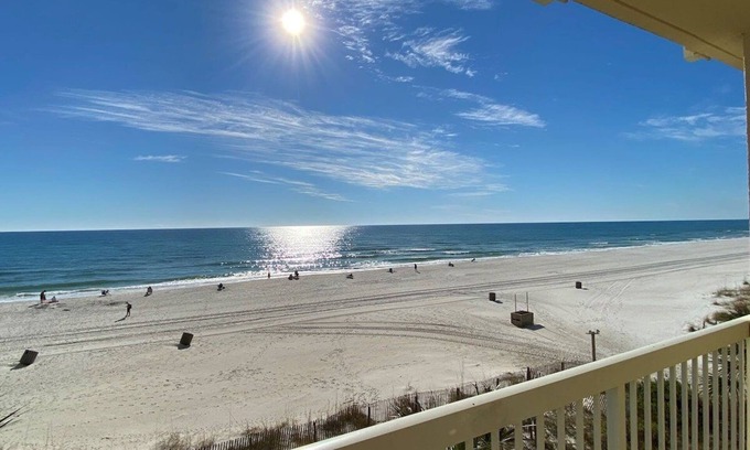Miramar Beach Condo | Celadon #207 - 1 BR 2 BA + Hall Bunks