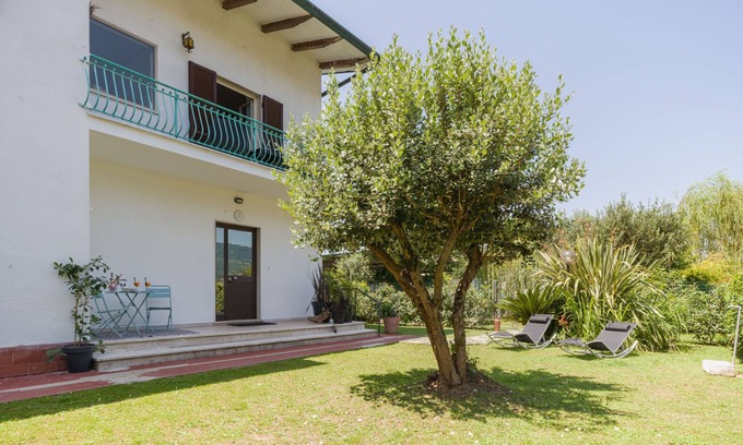 Capanne-Prato-Cinquale Apartment | Celeste by Interhome