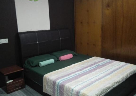 Tioman Island Hotel | CEMPAKA CHALETS TIOMAN