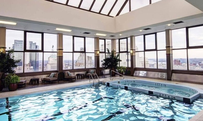 Rittenhouse Row Apartment | Central 1BR nr Bars, Cafes & Galleries | Rittenhouse Square