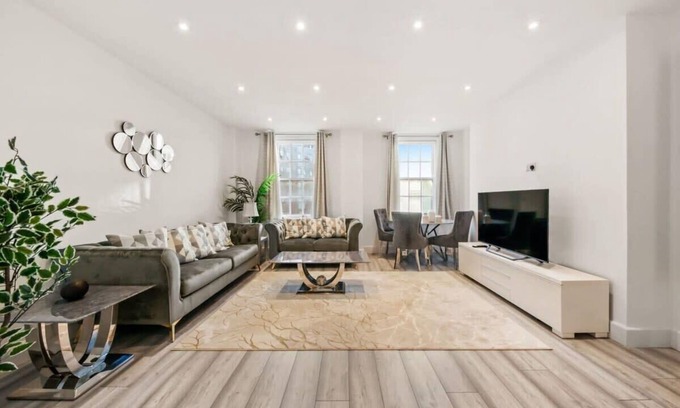 City of Westminster Apartment | Central 2B Apartment Next to Hyde Park