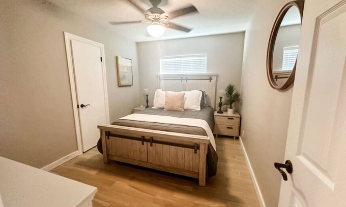 Rosemont West House | Central/3 BR 1 BA/Fenced Yard/Carport/Cozy