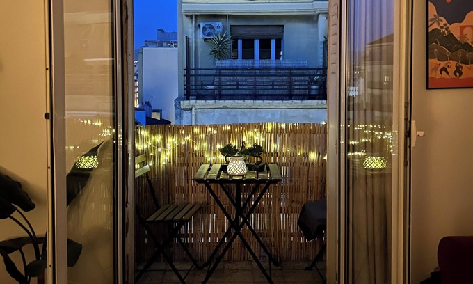 La Castellane Apartment | Central and blight flat with balconies