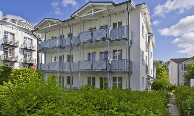 Gohren Apartment | Central apartment with balcony, use of swimming pool and sauna - Villa Buskam apartment 22