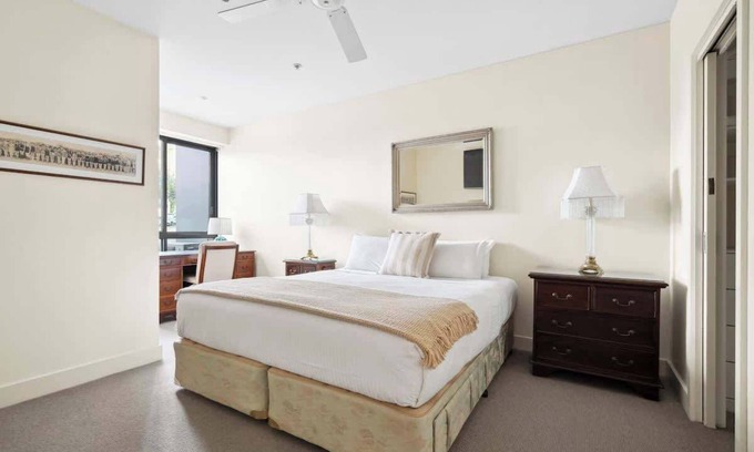 Geelong Apartment | Central Geelong Waterfront Executive Stay