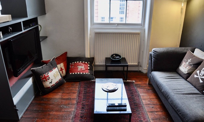 St. Pancras and Somers Town Apartment | Central London Zone 1 near Camden