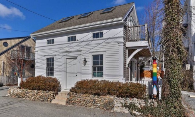 Provincetown Cottage | Central, modern cottage with parking and water view
