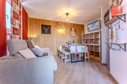 Val-Thorens Apartment | Central Val Thorens - Cozy 1BR Apartment Right on Slopes