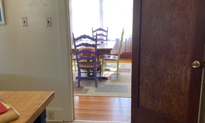 Arcata House | Centrally located historic bungalow, minutes from downtown and Cal Poly Humboldt
