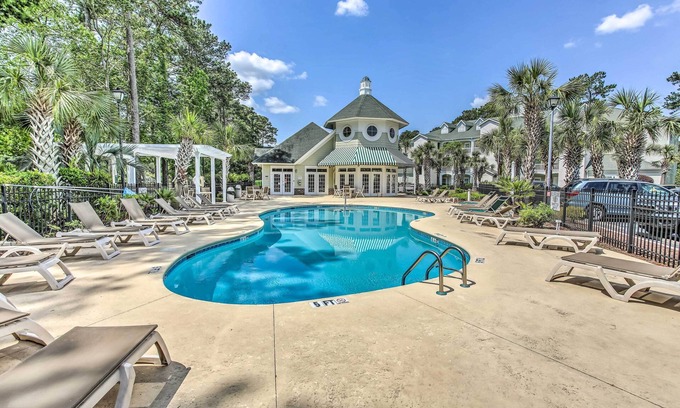 Carolina Forest Apartment | Centrally Located Studio w/Pool in Myrtle Beach