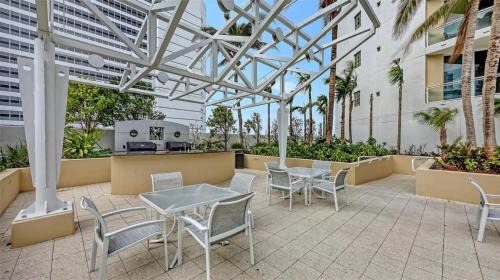 Central Sarasota Apartment | Centrally Positioned In The Heart Of Downtown Sarasota