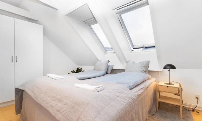 Midtbyen Apartment | Centralt Byliv - 2 Soveværelser med plads til 6