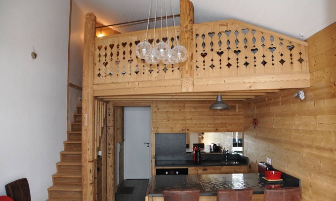 Les Saisies Apartment | CENTRE STATION, SOUTH FACING, VIEWS, BEAUTIFUL APARTMENT, BEDROOM + LOFT