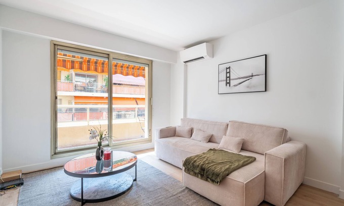 Riquier Apartment | Centre Ville, Appartement Refait à Neuf/500m Place du pin et Vieille Ville