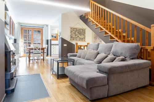 Canillo Apartment | Cerca del Puente Tibetano I Tríplex con Vistas