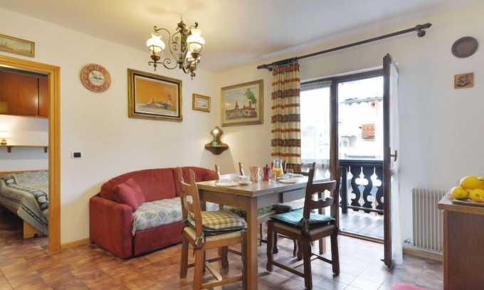 Alba Apartment | Cesa Fraines by Interhome