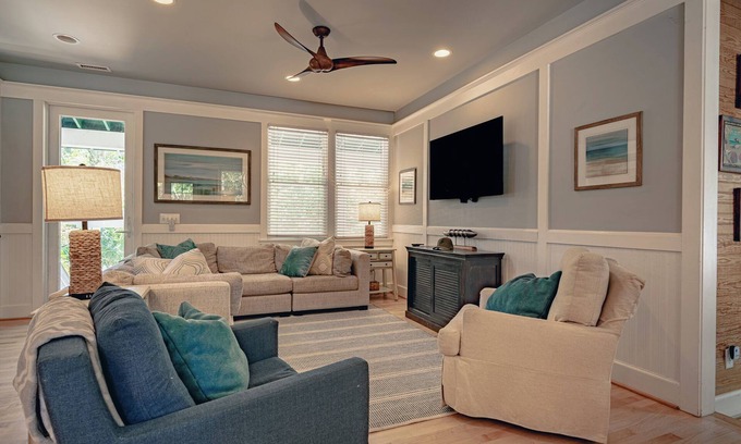 Cape Fear Station House | CFS Unbeatable Location on Bald Head Island! 4 Bd, 3.5 Bath, Pet-Friendly