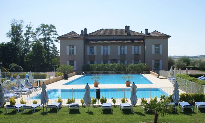 Lombez Apartment | Château de Barbet