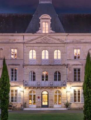 Baune Hotel | Château de Briançon, The Originals Relais