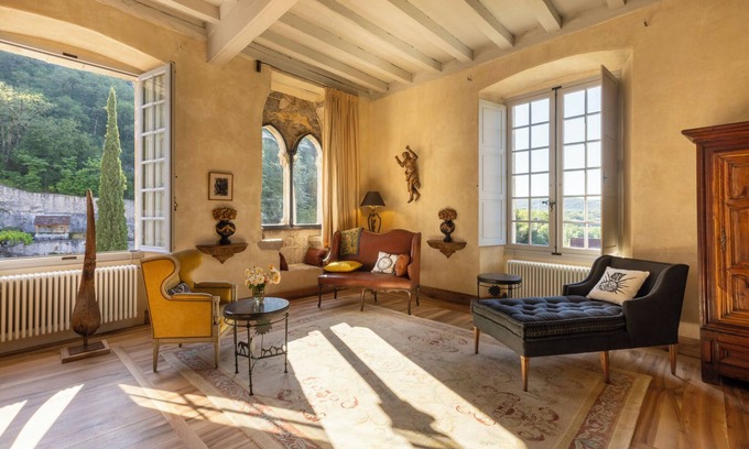 Larnagol Bed & Breakfast | Château de LARNAGOL