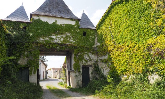 Bernay-Saint-Martin House | Château de Parançay - 15 people lodge