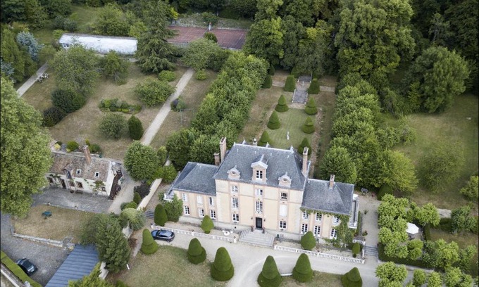 Chartrettes House | Château Rouillon d'Allest
